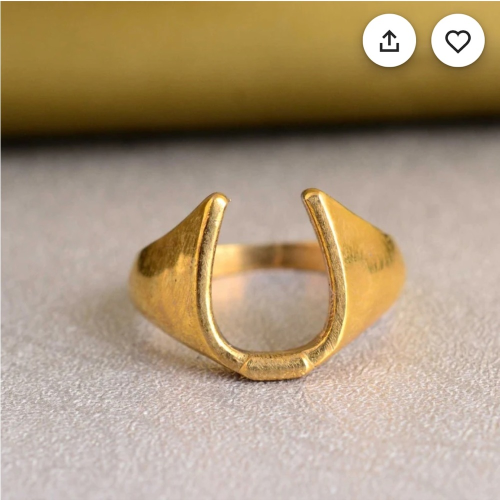 Horseshoe brass ring